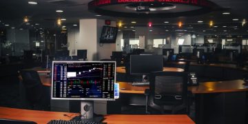 Gerente de la Bolsa de Valores de Colombia advierte sobre impacto negativo de reforma pensional en el mercado de capitales