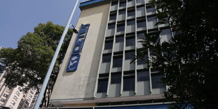 Icetex anuncia beneficios para personas que tengan deudas con más de un año