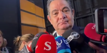 “Gobierno busca irrespetar la Constitución y expedir un decreto de emergencia para convocar constituyente”: Germán Vargas Lleras