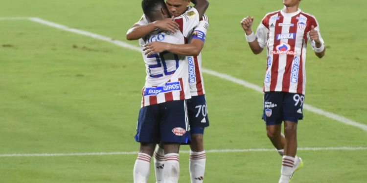 Junior podría perder a dos de sus figuras para el próximo semestre