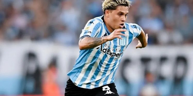 Juan Fernando Quintero será baja de Racing: Tuvo que viajar a Colombia de emergencia