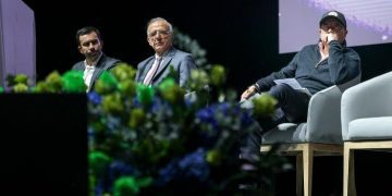 Petro acusa a congresistas de recibir financiamiento extranjero y comprometer la reforma a la Salud