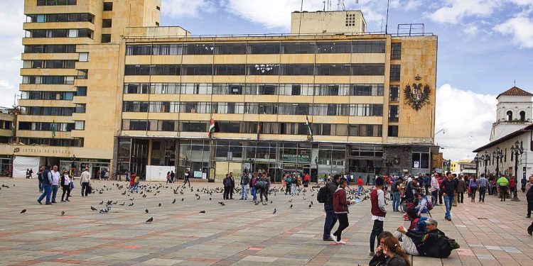 Investigación contra funcionario de la alcaldía de Tunja por presunto acoso sexual