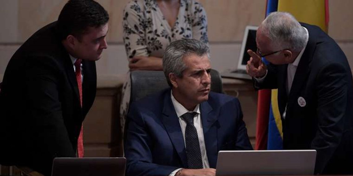 Reforma a la salud en debate: con 9 votos en contra podría hundirse