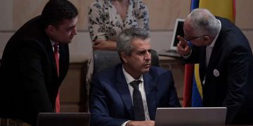 Reforma a la salud en debate: con 9 votos en contra podría hundirse