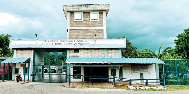 Por presunto abuso sexual a un auxiliar de policía, investigan a funcionario de la cárcel de alta y media seguridad de Valledupar