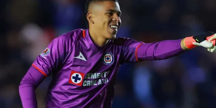 Kevin Mier podría dar el salto a la Premier League: El Brighton estaría interesado en el arquero colombiano
