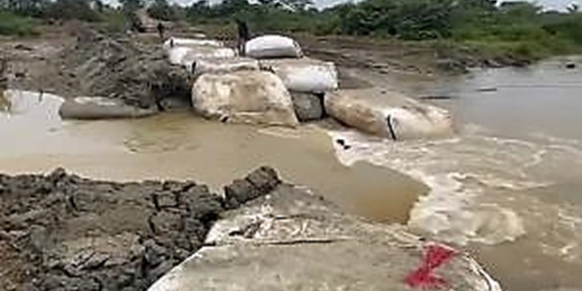 UNGRD exige cumplimiento al contratista de las obras en Cara de Gato