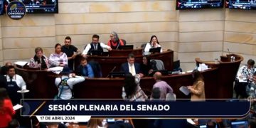 Aprueban cambios en beneficios de semanas para mujeres con hijos en reforma pensional 