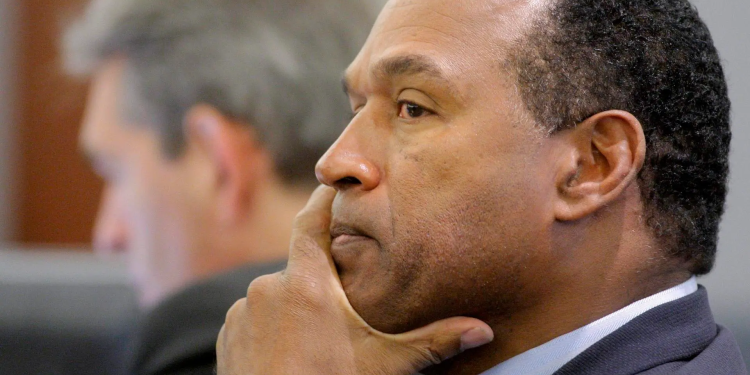 Falleció de cáncer la estrella de fútbol americano O.J. Simpson