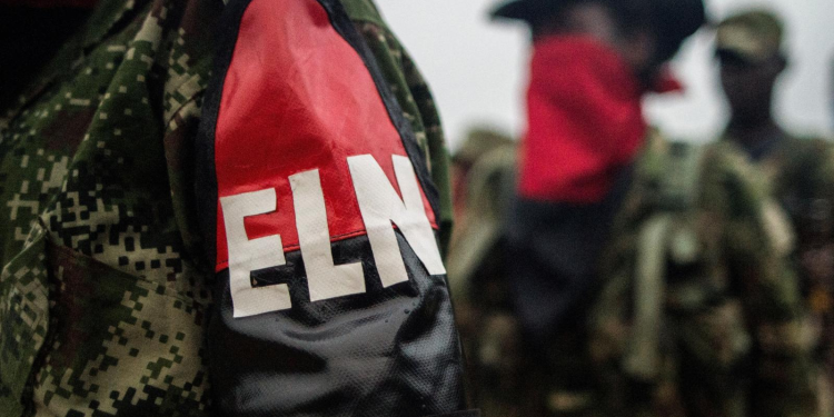 “El ELN está entrampado en la violencia, incapaz de salir de ella”: Otty Patiño