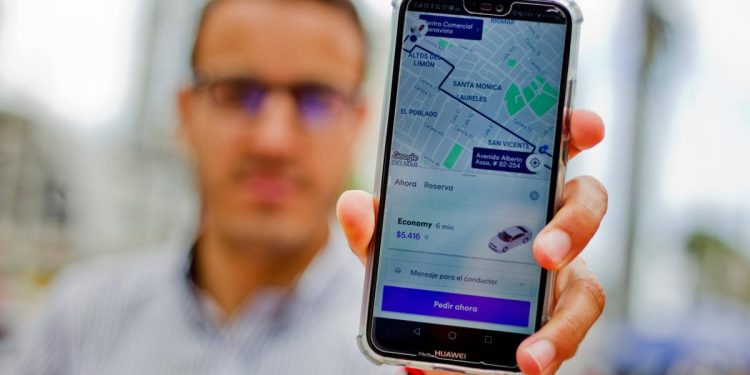 SIC formuló pliego de cargos contra Uber, Didi y Cabify por presuntas prácticas desleales