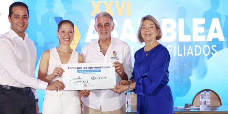 Gobernador Eduardo Verano firma ‘Pacto por las Oportunidades para el Crecimiento de Colombia’