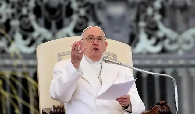 El papa pide a los Gobierno decisiones “valientes” y “eficaces” a favor de la familia