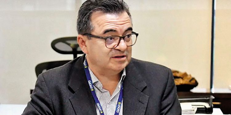 Abogado de Olmedo López ahora amenazó con denunciar penalmente a Andrés Idárraga