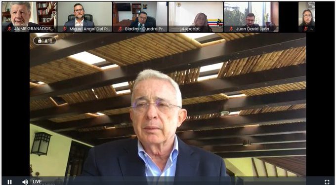 Álvaro Uribe Vélez acusado formalmente por la Fiscalía General de la Nación