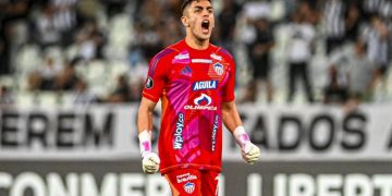 Junior adquirió el 100% de los derechos deportivos de Santiago Mele