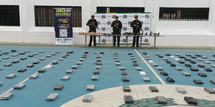 Autoridades incautaron gran cantidad de armas y droga al ‘Clan del Golfo’ en La Guajira