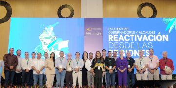 Gobernadores y alcaldes de ciudades capitales solicitan al Gobierno se levante el cese al fuego