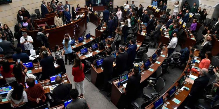 CNE podría suspender este miércoles el debate de la reforma pensional