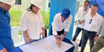 Alcaldesa de Soledad y gerente de Triple A anuncian mesas de trabajo, tras visita a Planta de Tratamiento de Agua Potable Cruz de Mayo