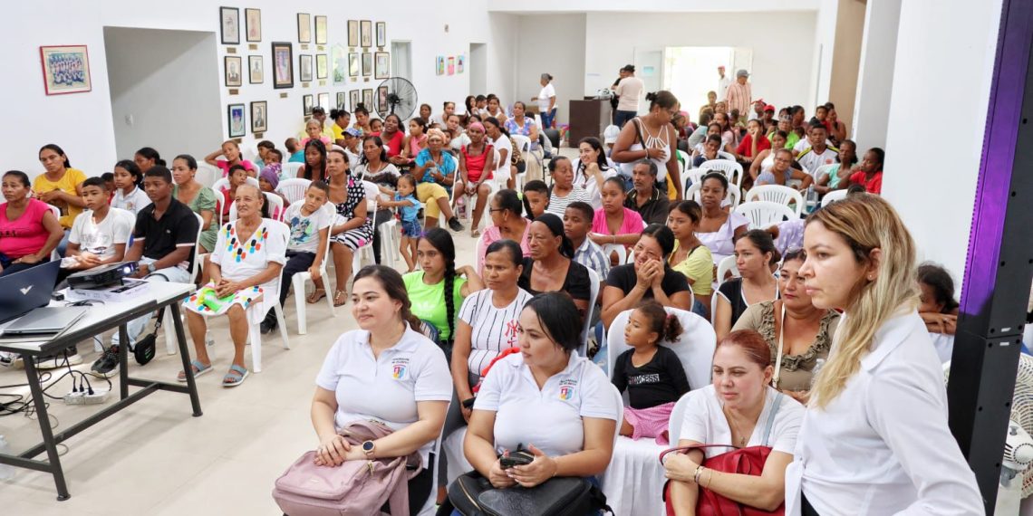Atlántico inició las Escuelas de Familias en Repelón en el Día Internacional de la Familia