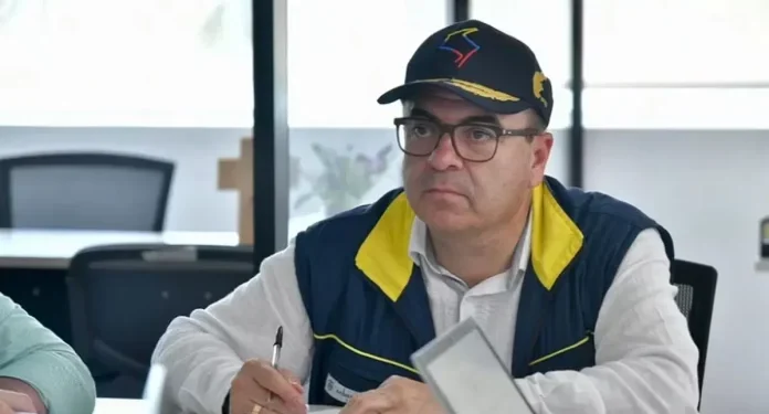 Por tráfico de influencias e irregularidades en contratación investigan a Olmedo López