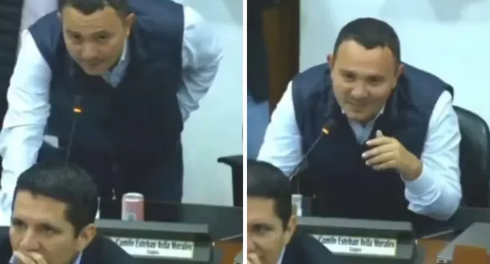 Congresista Camilo Ávila causa polémica porque no debatió, pero votó