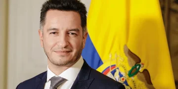 Pese a todo pronóstico, Andrés Idárraga continuará en su cargo