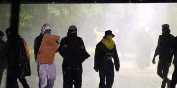Jornada de manifestaciones en la Universidad Nacional terminó en disturbios en Bogotá