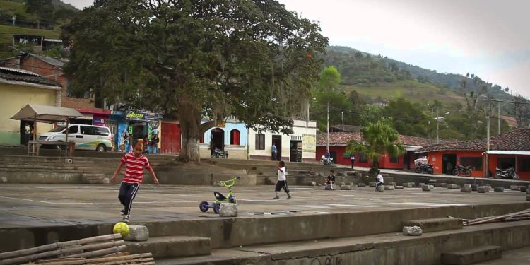 Masacre en Toribío: tres personas fueron asesinadas por un grupo armado ilegal