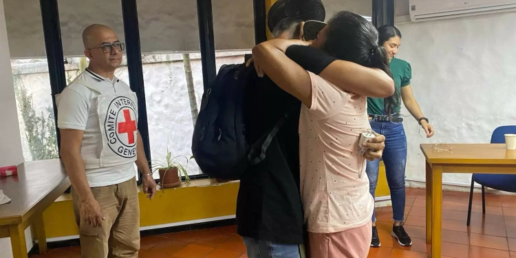 En libertad trabajador de Google secuestrado por las disidencias en el Cauca