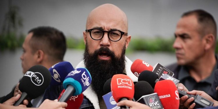 “Toda la clase política está implicada con la corrupción en la Ungrd”: Carlos Carrillo