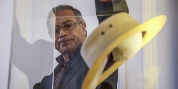 Polémica por elevar a Patrimonio Cultural de la Nación el Sombrero de Carlos Pizarro