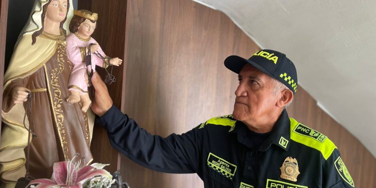 El Policía más antiguo del caribe colombiano. “Cumbamba” Bogotano de nacimiento y con corazón costeño