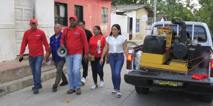 Malambo intensifica prevención del dengue con jornadas de fumigación