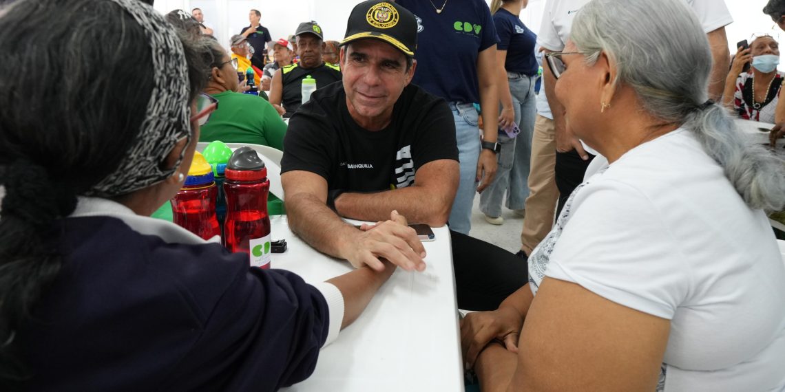 Con visita a Centro de Vida en El Santuario, alcalde Char ratifica su compromiso con el bienestar de los adultos mayores