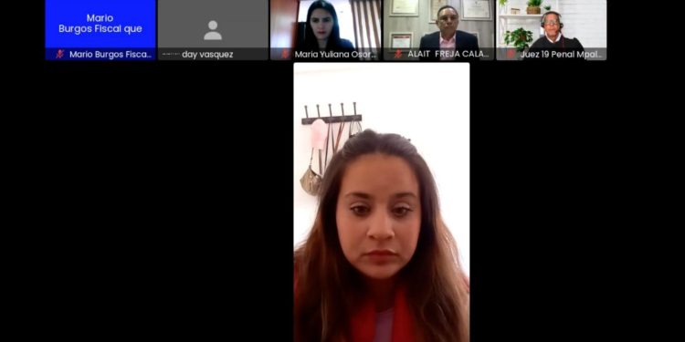 Amiga de Laura Ojeda cuestionó al fiscal por imputación en caso de violación de datos personales