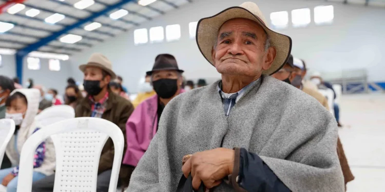 Colombia Mayor inicia el sexto ciclo de pagos y 1.679.832 personas mayores recibirán el subsidio