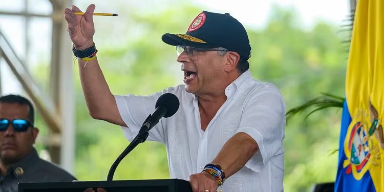 Tarifas de energía en la Costa: Gobierno Petro y el cuento del gallo capón