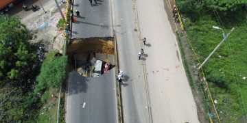 “Una causa podría ser que se debió a saturación del terraplén”: Mintransporte
