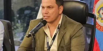 Miembros de la Comisión de Acusaciones estarían relacionados en la matriz de colaboración de López y Pinilla