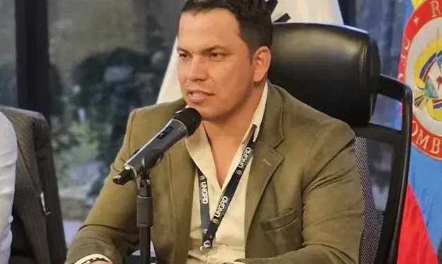 Miembros de la Comisión de Acusaciones estarían relacionados en la matriz de colaboración de López y Pinilla