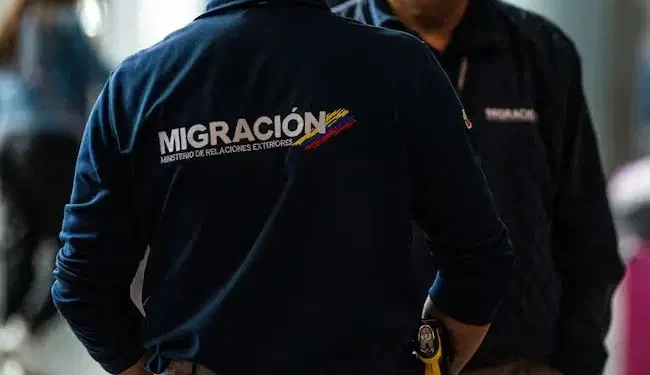 Destituido e inhabilitado funcionario de Migración Colombia que causó lesiones a un usuario