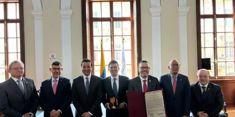 Congreso y Rama Judicial en defensa de la Constitución de 1991