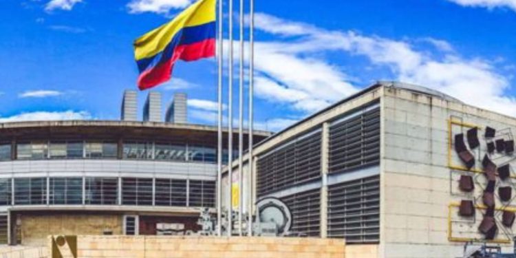 Procuraduría indaga a la Imprenta Nacional por subcontratos para la producción de cédulas de extranjería