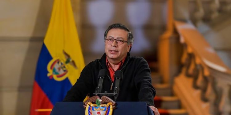 Fiscalía investiga si software espía Pegasus tiene relación con chuzadas a magistrado