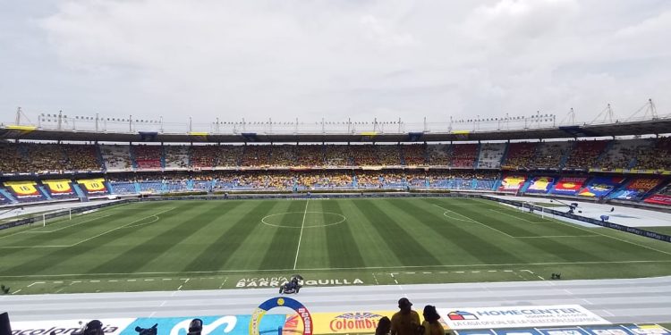 El estadio Metropolitano se llena bajo el calor Barranquillero para el duelo Colombia vs. Argentina