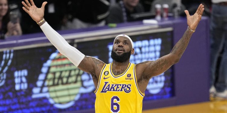 LeBron James se plantea nuevos retos deportivos fuera de las canchas
