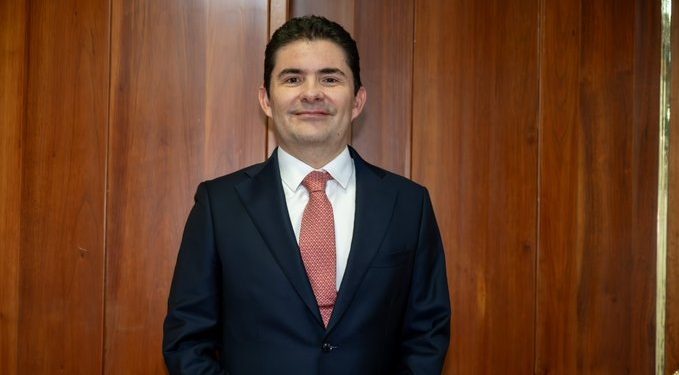 El Consejo de Estado nombró a Luis Felipe Henao como candidato a la Procuraduría